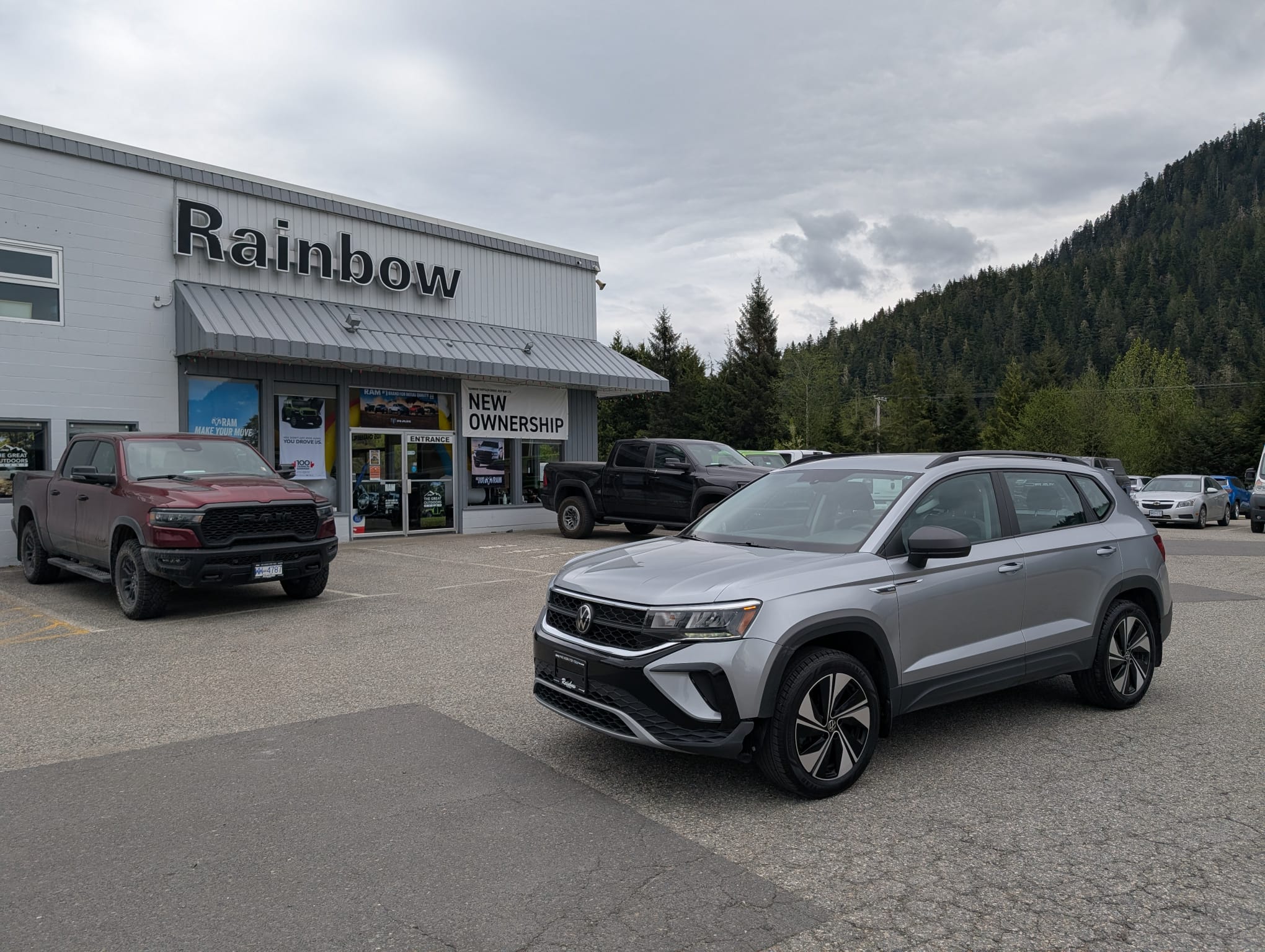 2023 VOLKSWAGEN Taos